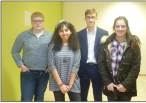 De gauche à droite Clothaire Bocquet, Nora Benhamla, Gabriel Kuc et Victoria Mazza