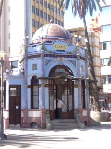 kiosco-modernista-a-las-palmas